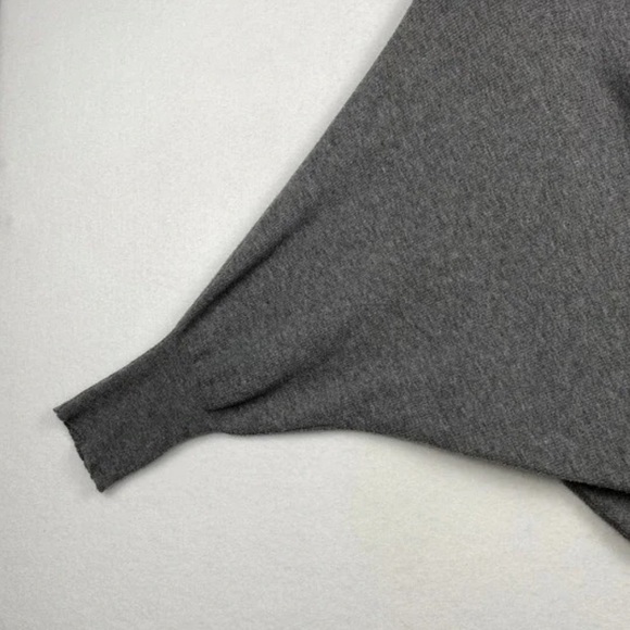 Gray boat neck / batwing sweater size small oversized fit - Picture 5 of 13